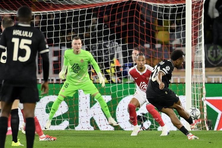 坚如磐石！尤文全场0射正，摩纳哥欧冠历史首次