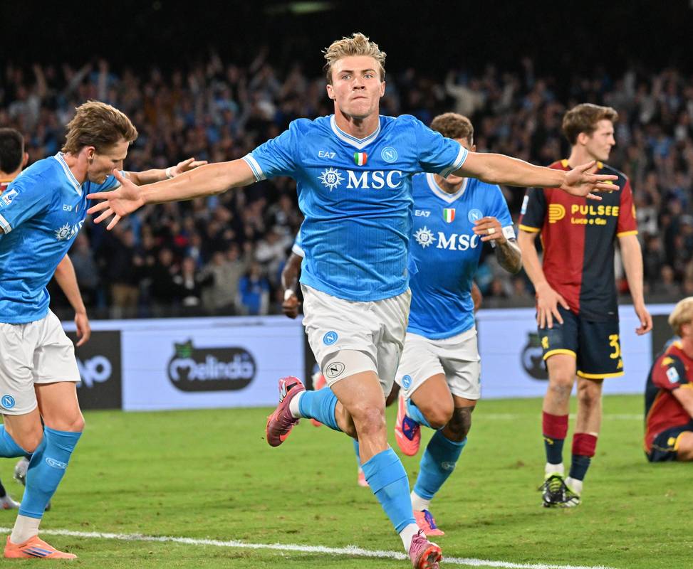 维尔加拉马赛回旋低射破门！那不勒斯1-1切尔西！插图