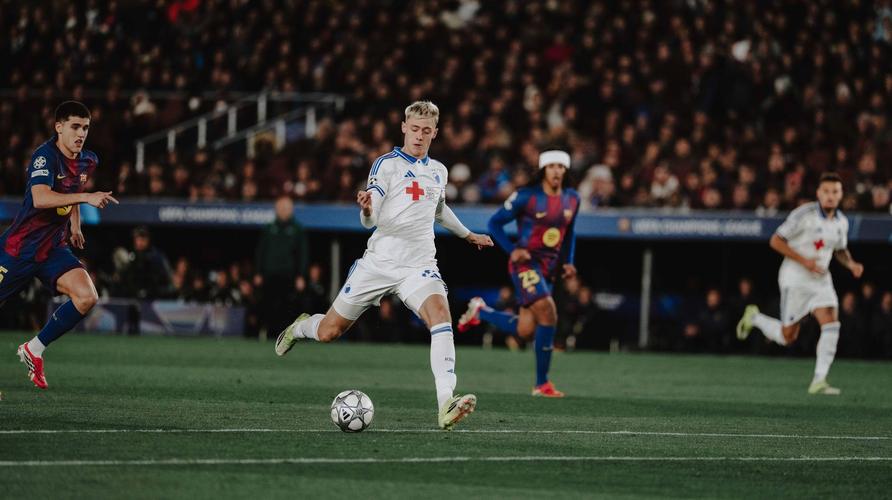 巴萨欧冠中已连续11场比赛都有丢球，刷新队史纪录