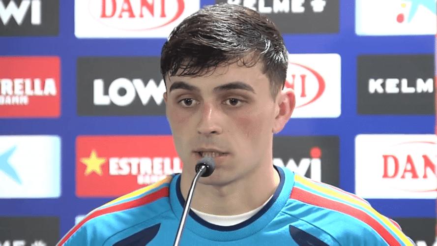 佩德里：不认同任何种族主义口号；祝贺乔安迎来国家队首秀