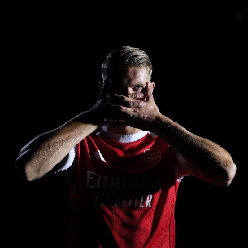 瑞典3-2波兰晋级世界杯，哲凯赖什绝杀，埃兰加破门插图